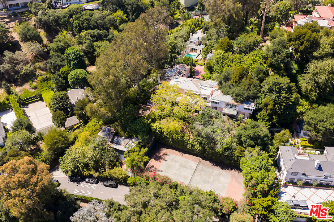 10934 Bellagio Rd