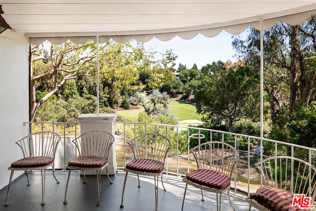 10934 Bellagio Rd