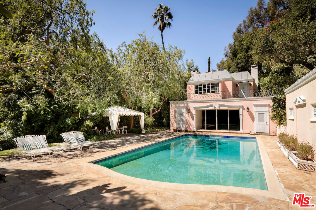 10934 Bellagio Rd