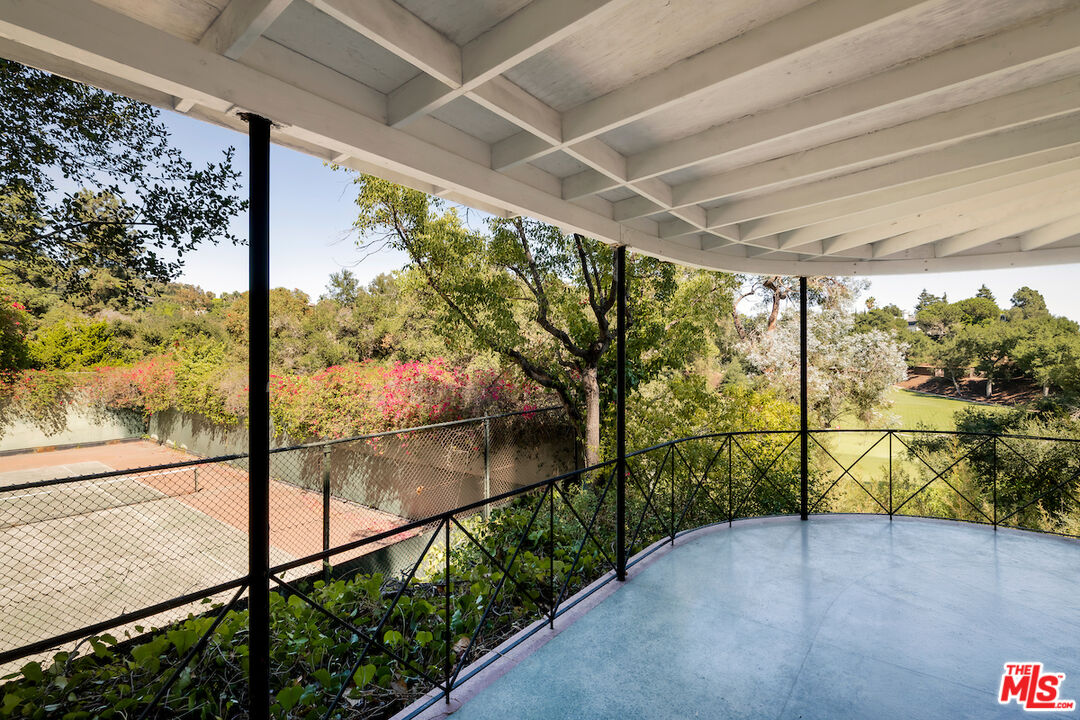 10934 Bellagio Rd