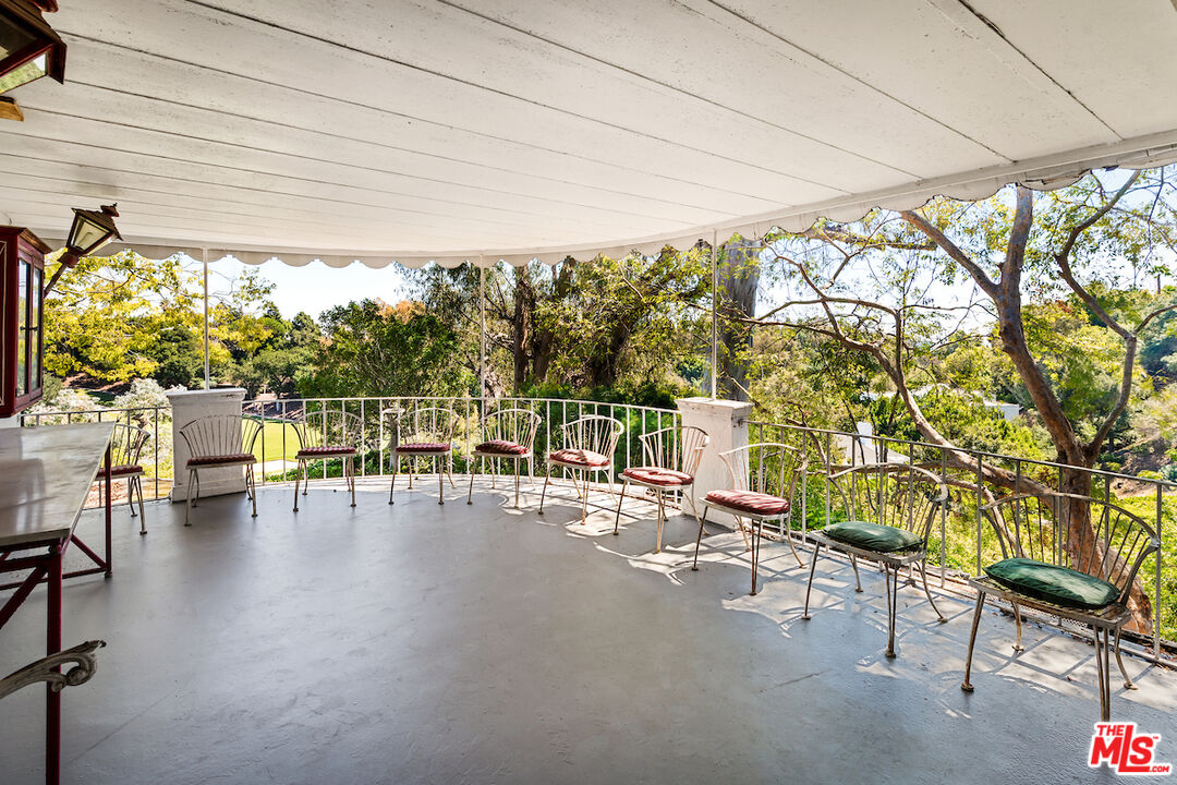 10934 Bellagio Rd