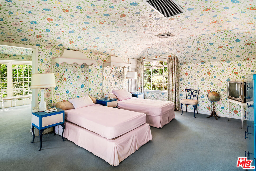 10934 Bellagio Rd
