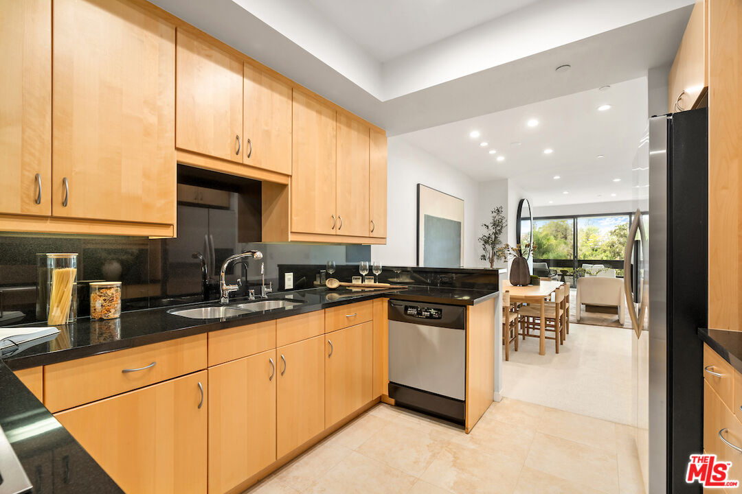 10551 Wilshire Blvd Unit: 503