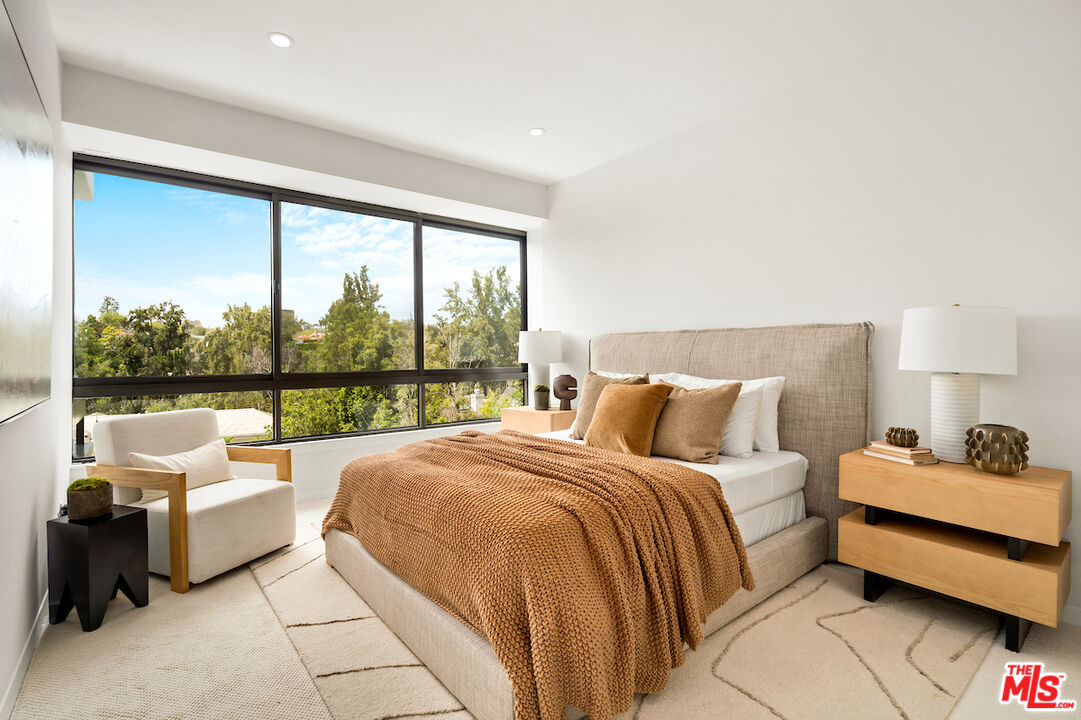 10551 Wilshire Blvd Unit: 503