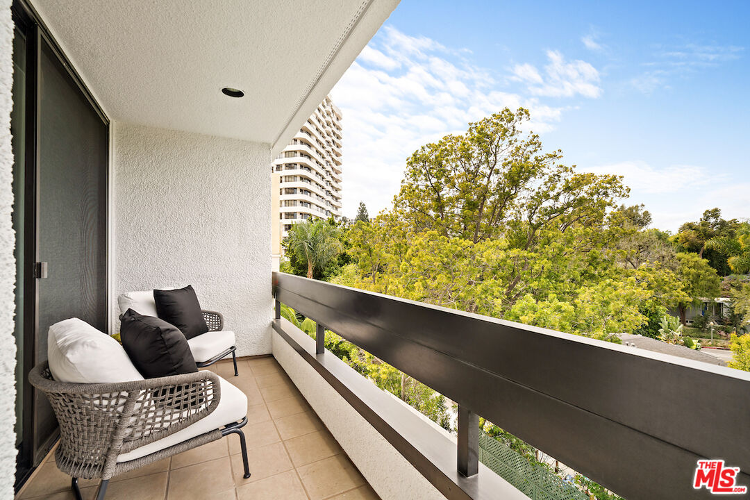 10551 Wilshire Blvd Unit: 503