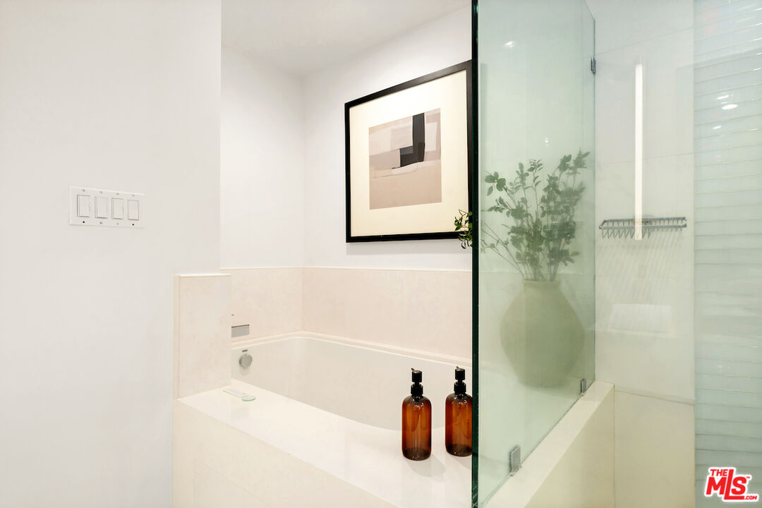 10551 Wilshire Blvd Unit: 503