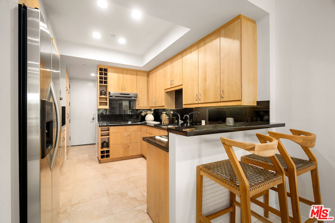 10551 Wilshire Blvd Unit: 503