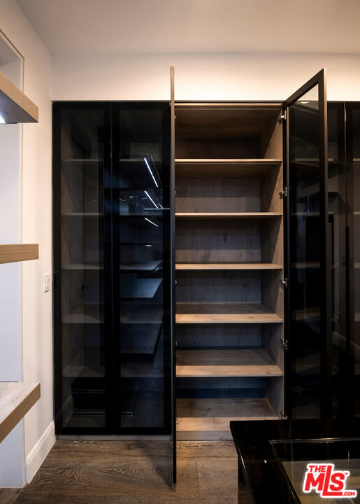 732 Huntley Dr Unit: 1