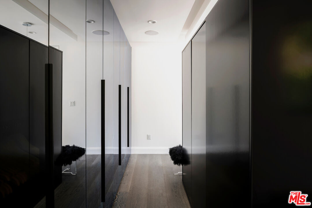 732 Huntley Dr Unit: 1