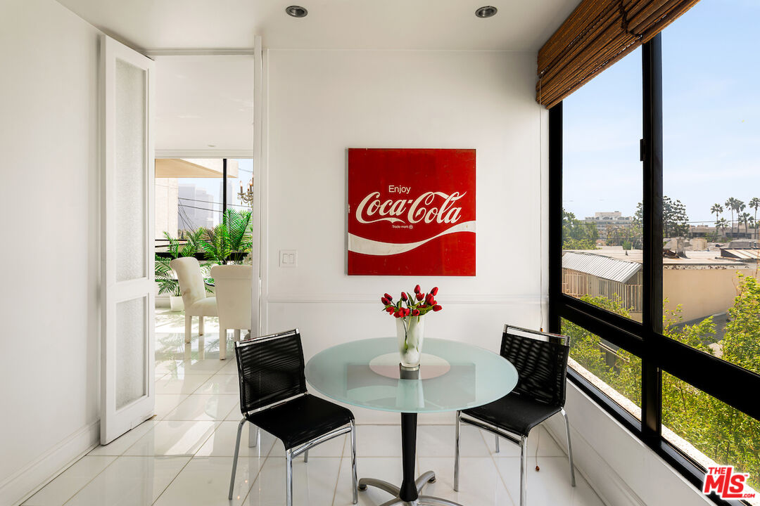 10350 Wilshire Blvd Unit: 404