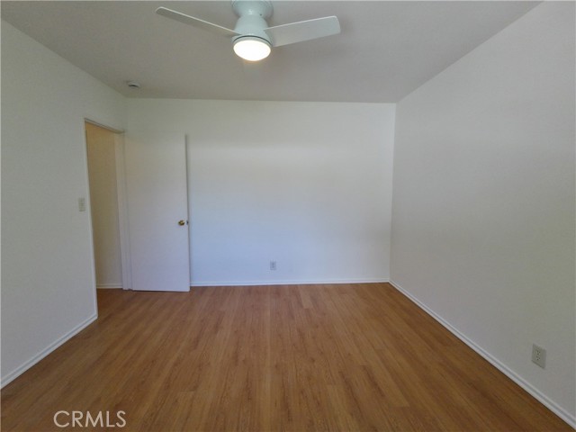 919 N Orange Grove AVE Unit: 5
