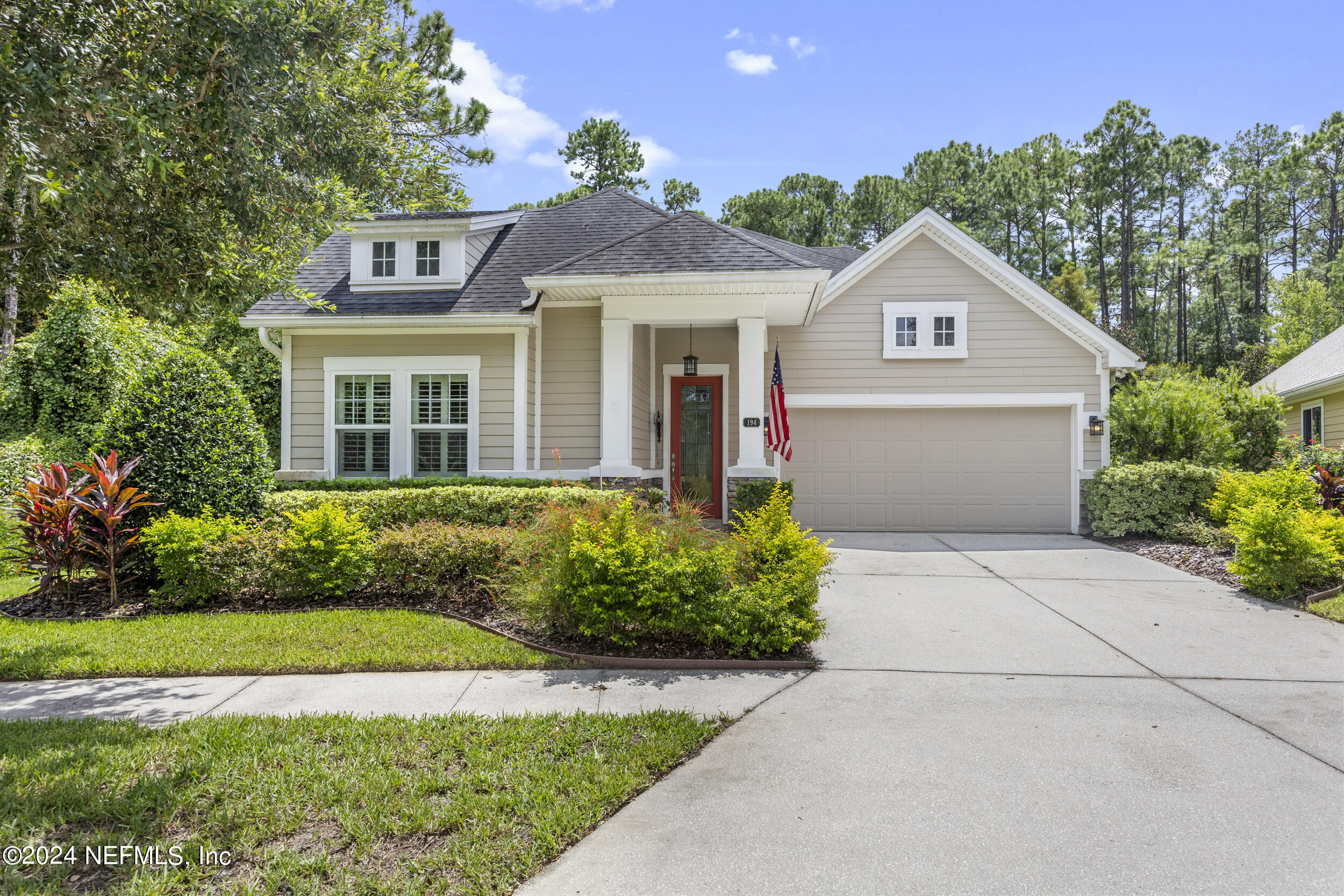 194 GARDEN WOOD Drive