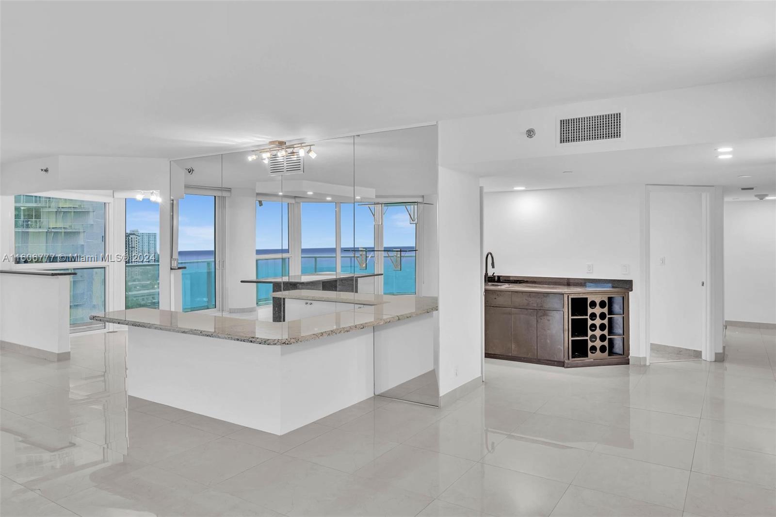 16485 Collins Ave # 1731