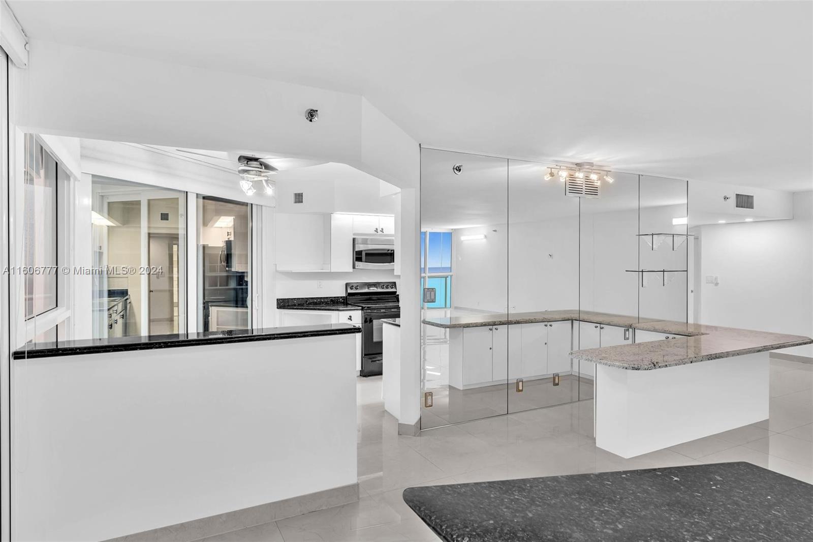 16485 Collins Ave # 1731