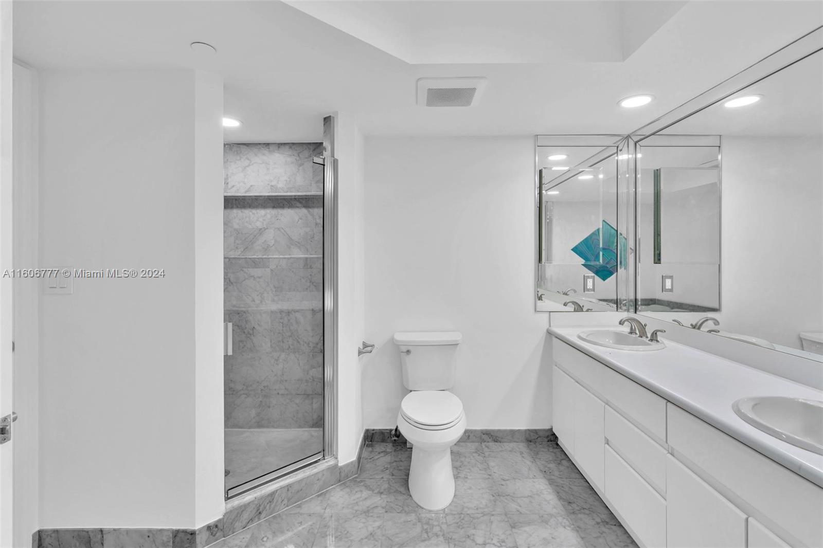 16485 Collins Ave # 1731