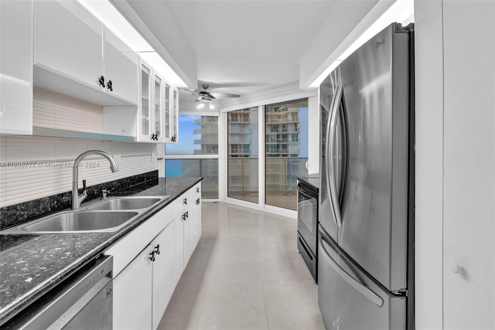 16485 Collins Ave # 1731