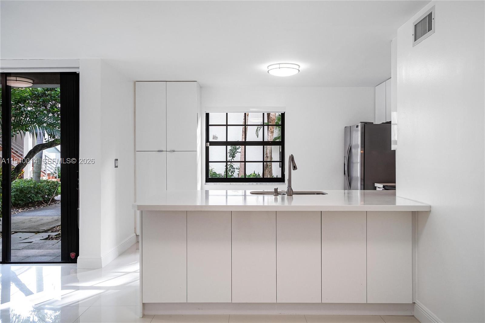 3545 Magellan Cir # 5 Unit: 356-5