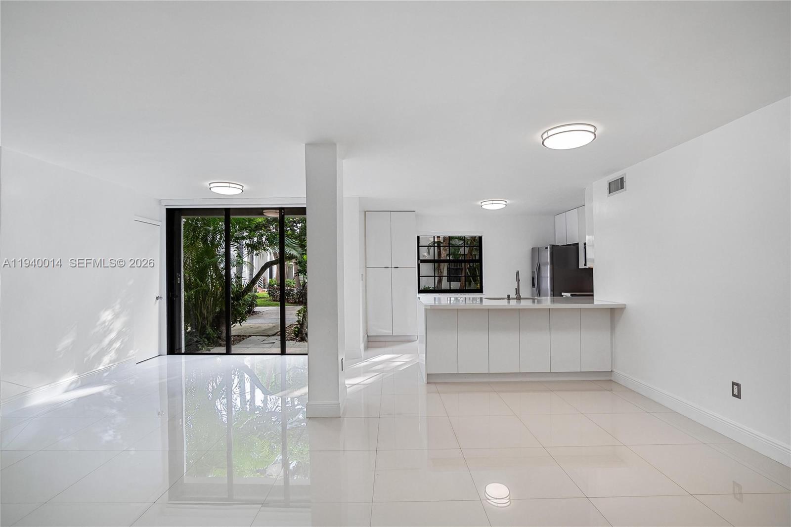3545 Magellan Cir # 5 Unit: 356-5