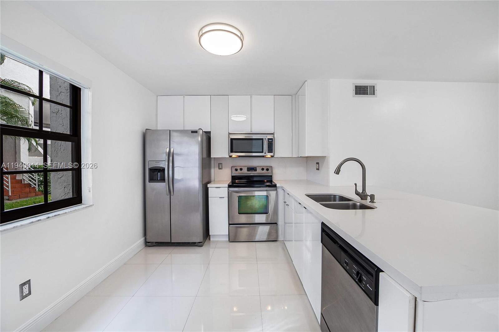 3545 Magellan Cir # 5 Unit: 356-5