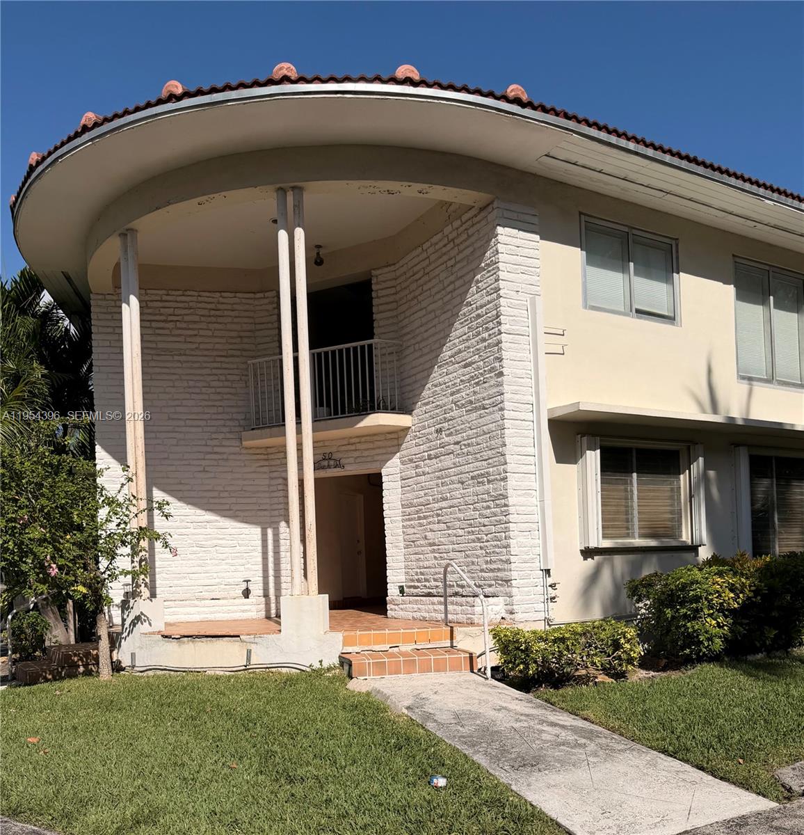 50 Park Dr # 3