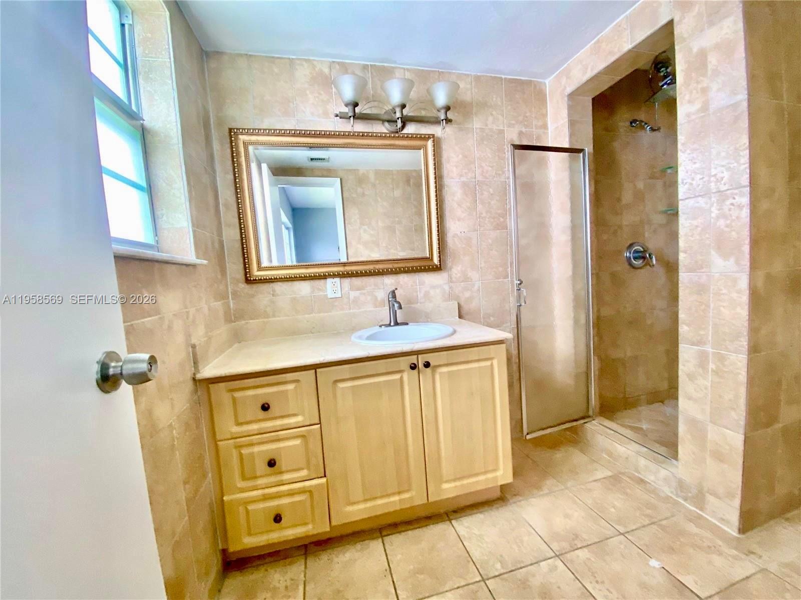 9260 Bay Harbor Ter # 23