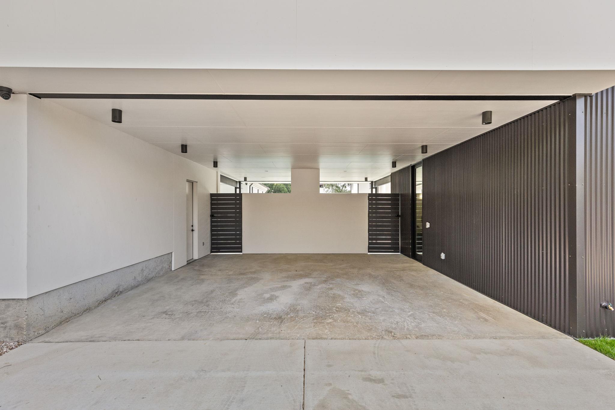 2701 Greenlee DR