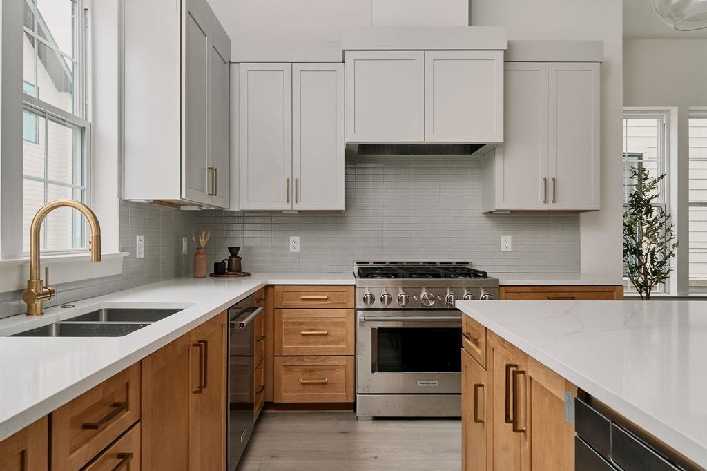 2209 Woodland Ave # 502