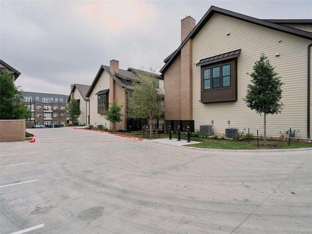 2209 Woodland Ave # 803