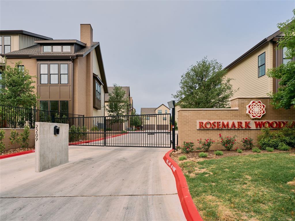 2209 Woodland Ave # 803