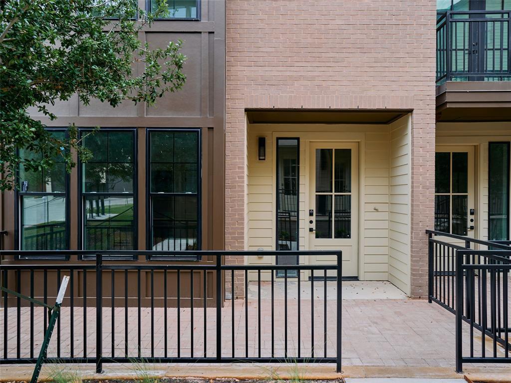 2209 Woodland Ave # 803