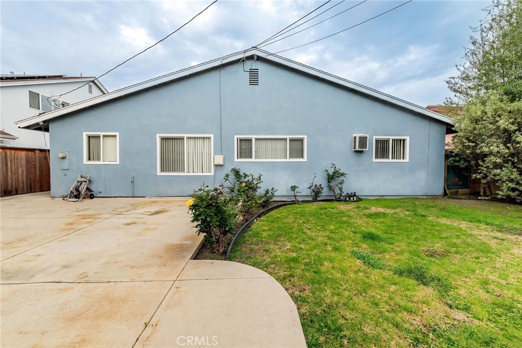 23511 Ladeene Avenue