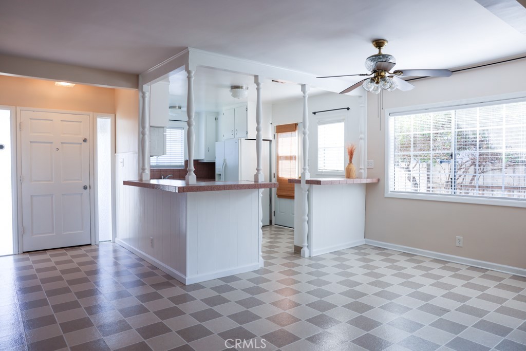 4207 Artesia Boulevard