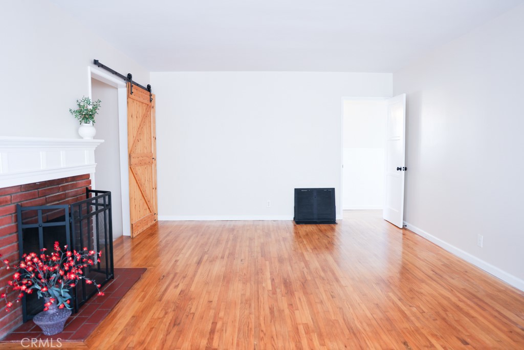 4207 Artesia Boulevard