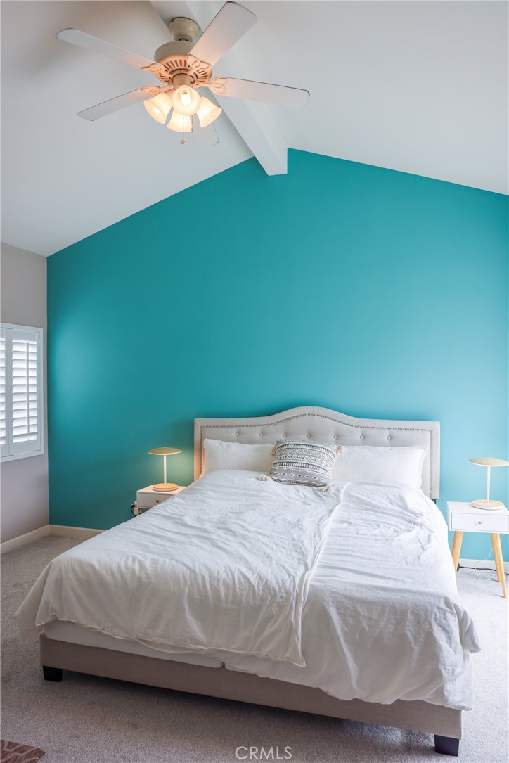 1833 Cabrillo Avenue