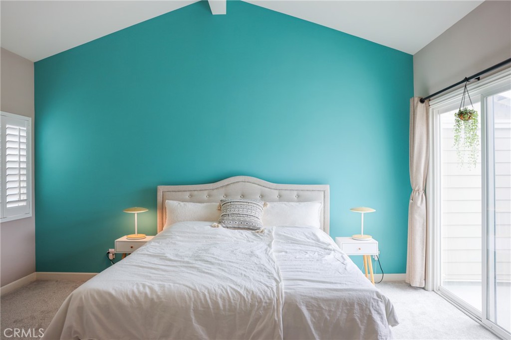 1833 Cabrillo Avenue