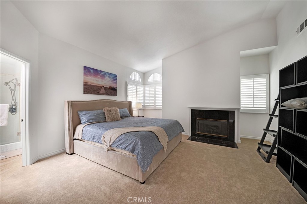 2300 Maple Avenue 136