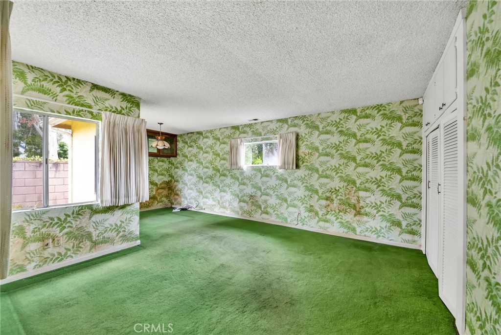 422 Calle De Arboles