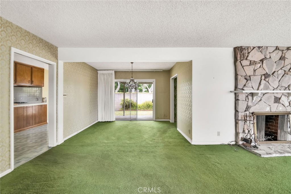 422 Calle De Arboles