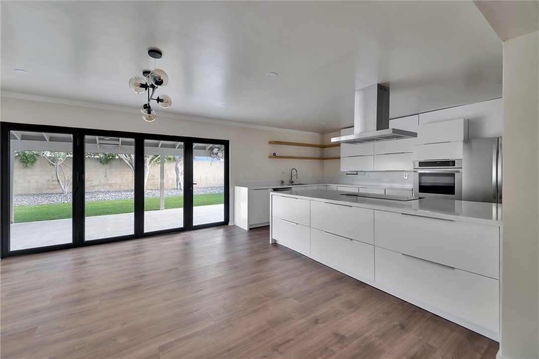 2032 W 171st Street