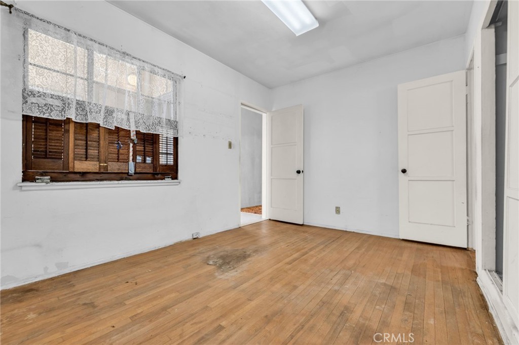 18901 18901 Haas Avenue