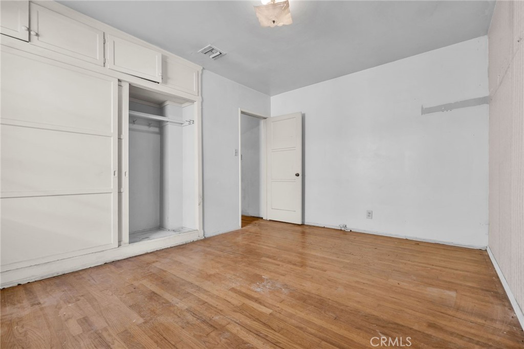 18901 18901 Haas Avenue