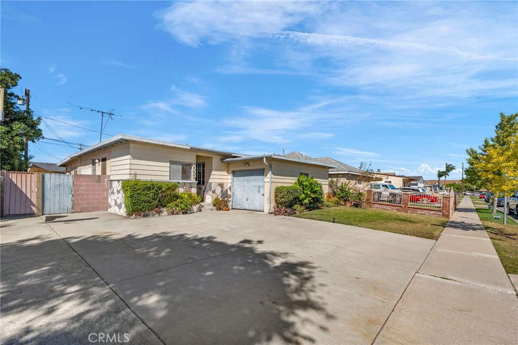 18901 18901 Haas Avenue