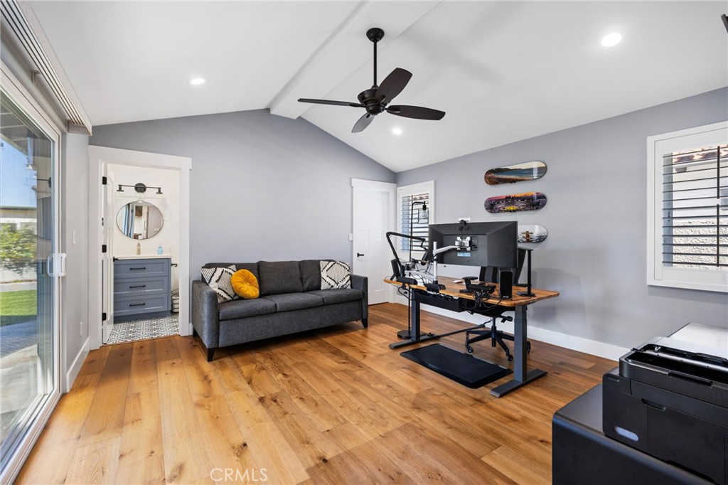 3607 Courtney Way