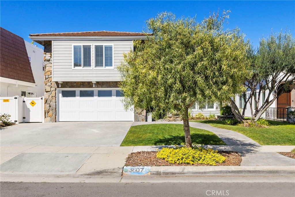 3607 Courtney Way