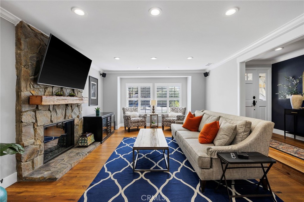 3607 Courtney Way