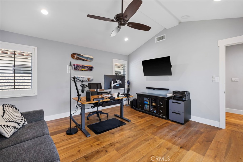 3607 Courtney Way