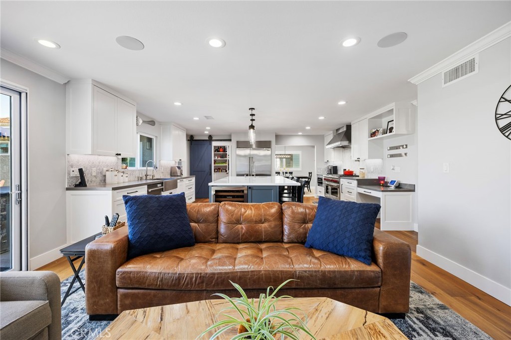 3607 Courtney Way