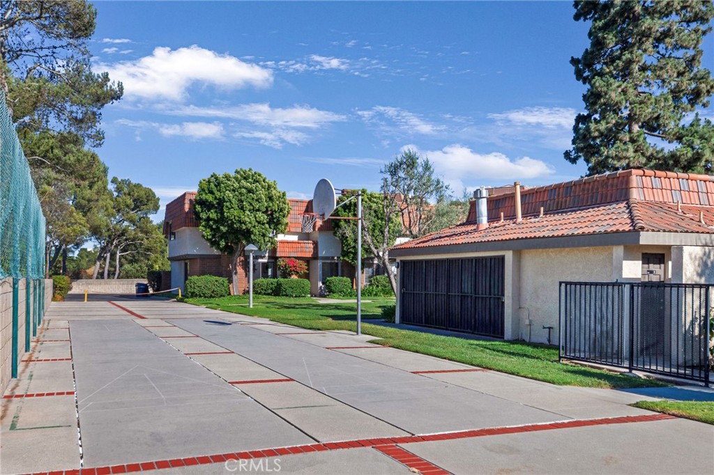 27914 Ridgebluff Court