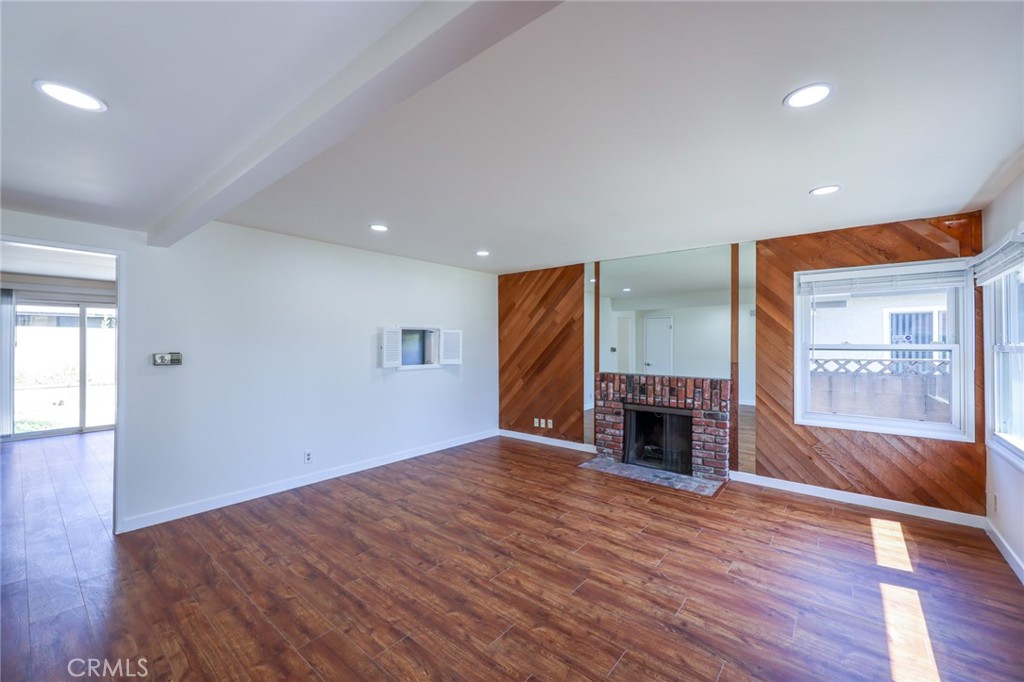 17122 Spinning Avenue