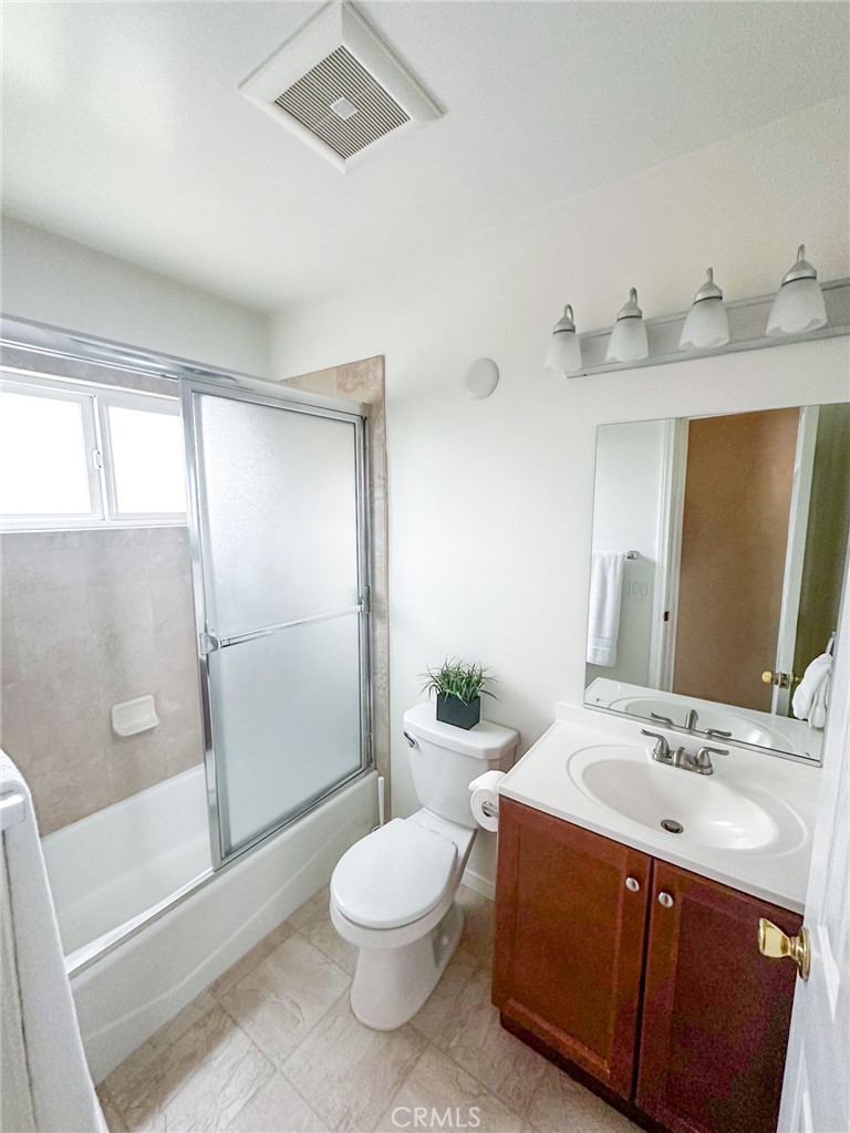 521 Avenue A